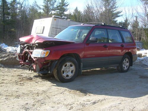 2001 subaru forester 2.5l super clean! salvage title, parts/fix 91k miles