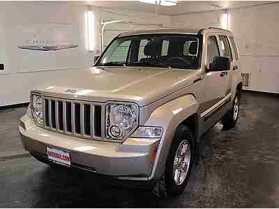 Roof Rack MP3 SIRIUS Radio Alloy Wheels Cruise Control Dual Air Bags, image 2