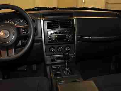 Roof Rack MP3 SIRIUS Radio Alloy Wheels Cruise Control Dual Air Bags, image 16