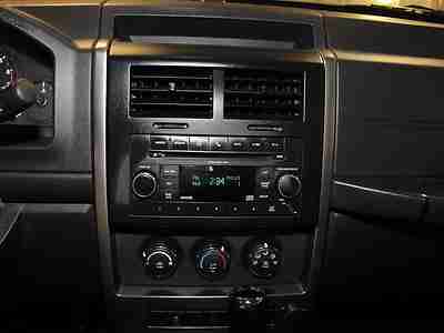 Roof Rack MP3 SIRIUS Radio Alloy Wheels Cruise Control Dual Air Bags, image 20