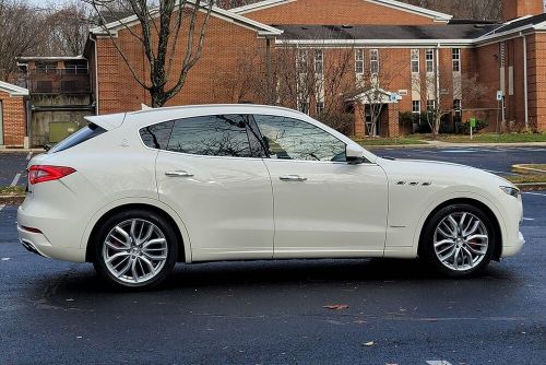 2020 maserati levante granlusso