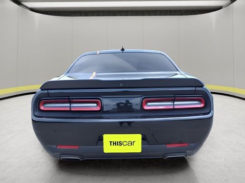 2022 dodge challenger gt