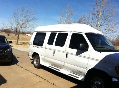 Conversion van, econoline, companion, white, hightop, 2006,