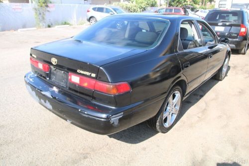 1999 toyota camry le