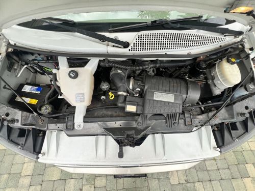 2015 chevrolet express 2500 6.0l v8 - explorer conversion van - 91k mile - rare!