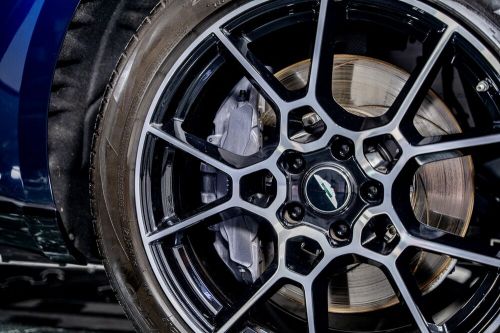 2021 Aston Martin DBX, US $109,999.00, image 9