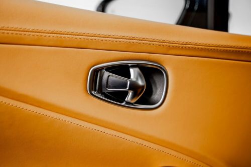 2021 Aston Martin DBX, US $109,999.00, image 32