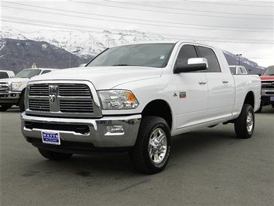 Mega cab laramie 4x4 cummins diesel leather nav clean 1 owner low miles truck