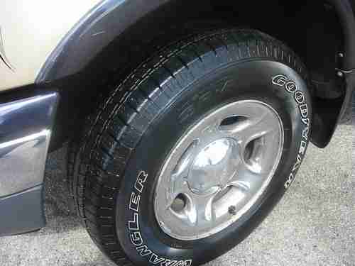 00 Ford F150 Lariat 4WD Quad Sportbox AT 5.4 V8 MINT! 2 Owner, US $7,995.00, image 16
