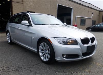 2011 bmw 328xi sports wagon  xdrive awd, pano roof,heated seats,leather,pdc