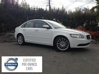 Certified 2010 volvo s40 4dr sdn auto fwd w/moonroof