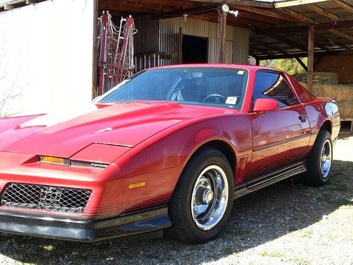 1984 pontiac firebird trans am coupe 2-door 5.0l