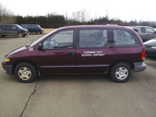 2000 dodge caravan base mini passenger van 4-door 3.3l