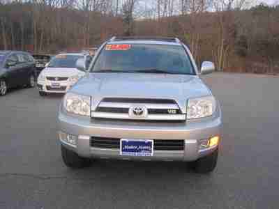4Runner Truck with leather, sunroof, 4 wheel drive, 4 door, image 2