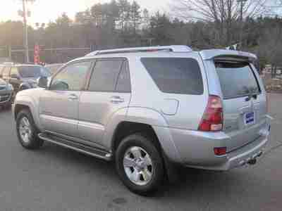 4Runner Truck with leather, sunroof, 4 wheel drive, 4 door, image 5