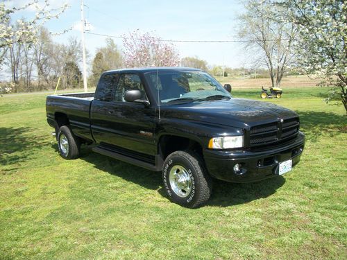 2002 dodge ram 2500 sport 4x4