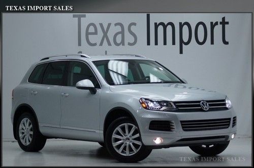 2012 touareg sport 25k miles,navigation,gasoline,we finance