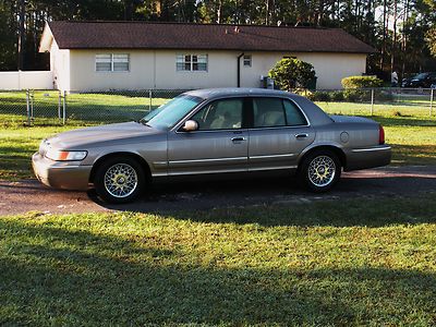 Mercury grand marquis gs no accidents extra clean 72k miles warranty no reserve