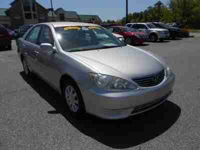 LE 2.4L CD Front Wheel Drive Tires - Front All-Season Tires - Rear All-Season, image 2