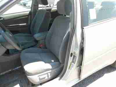 LE 2.4L CD Front Wheel Drive Tires - Front All-Season Tires - Rear All-Season, image 16