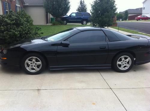 1998 z28 ls1 camaro w/t-tops