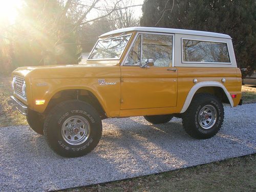 1969 ford bronco "sport"