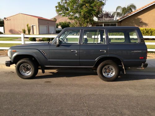 1989 toyota land cruiser base sport utility 4-door 4.0l