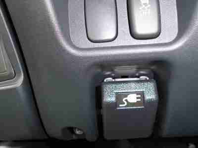 ALL ELECTRIC VEH SILVER W/ BLACK CLOTH INTERIOR ELECTRIC WALL CHARGER INCLUDED, image 12