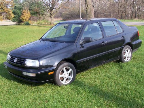 1998 volkswagen jetta gl sedan 4-door 2.0l