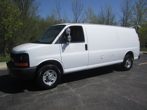 2008 chevy g3500 extended 1-ton express cargo van 4.8l v8 auto a/c runs great!!