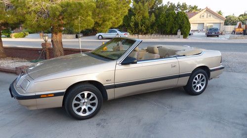 1992 chrysler lebaron lx convertible 3.0l v6 cold air, low miles, excellent