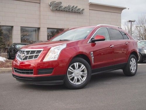Luxury collection srx4 awd super clean &amp; loaded - carfax certified - crystal red