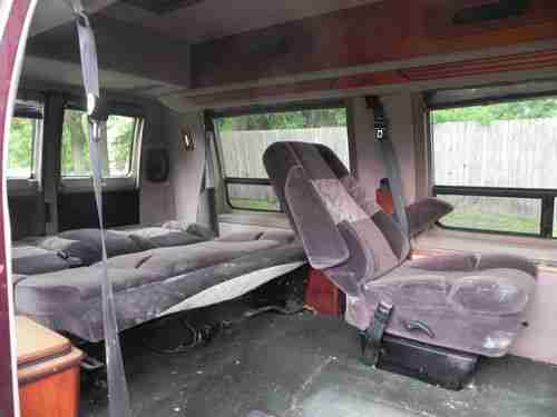 1995 dodge 1500 high top conversion van, 5.2 magnum v8, runs great 200k miles, image 4