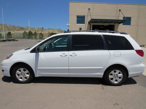 2006 toyota sienna le mini passenger van 5-door 3.3l 8 passenger