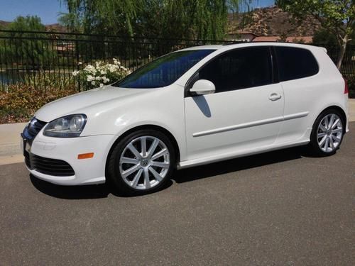 2008 volkswagen r32 hatchback 2-door 3.2l candy white, great deal