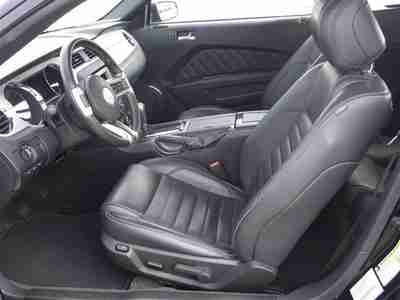 2012 Ford Mustang Convertible Premium Black V6 Certified 3.7L Only 16652 miles, image 5