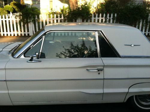 Ford t-bird 1964 white with black interior - gorgeous coupe - clean !