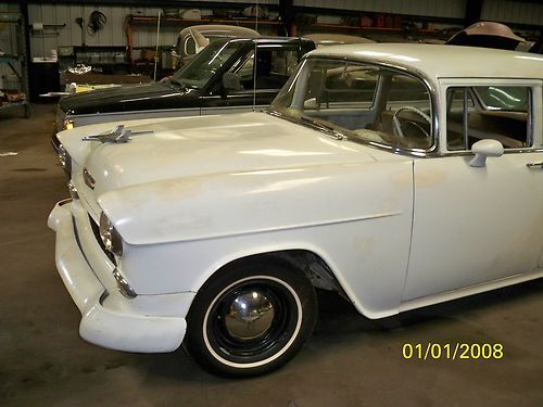 1955 CHEVROLET 4 DR SEDAN, image 2