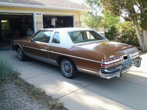 1979 pontiac bonneville base coupe 2-door 5.7l