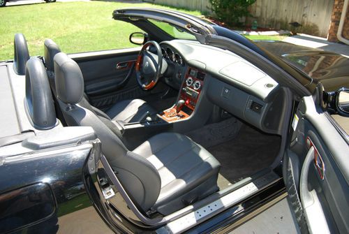 2001 Mercedes SLK320 Convertible, US $15,000.00, image 2