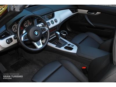 Sport Package, Heated Seats, BMW Assist, Bluetooth, 18