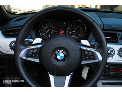 Sport Package, Heated Seats, BMW Assist, Bluetooth, 18