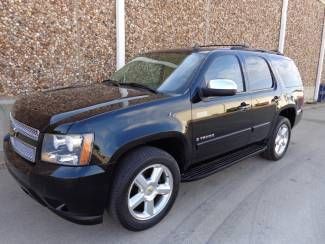 2007 chevrolet tahoe ltz 2wd-navigation-moonroof-dvd-carfax certified