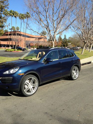 2012 porsche cayenne s sport utility 4-door 4.8l