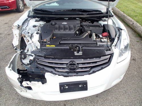 2011 Nissan Altima, salvage, damaged, runs drives,, image 9