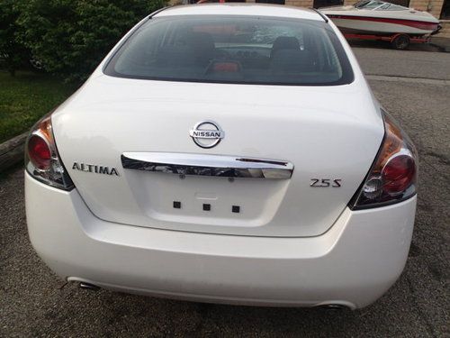 2011 Nissan Altima, salvage, damaged, runs drives,, image 11