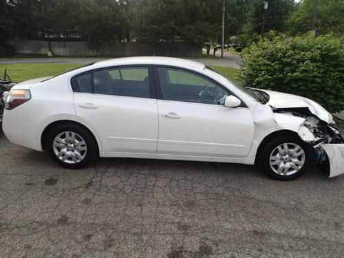 2011 Nissan Altima, salvage, damaged, runs drives,, image 12