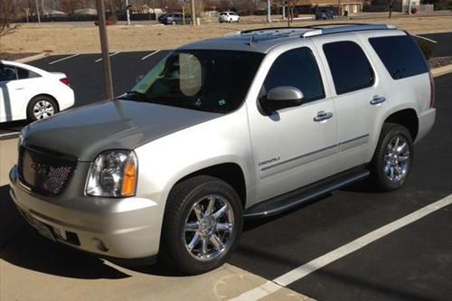 10 gm suv xm radio v-8 auto 38k miles