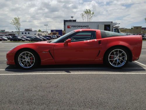 2009 z06 corvette has the 3lz top of the line