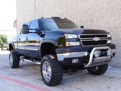 2007 chevrolet 2500hd 4x4 crew cab 6.6l diesel monster lifted leather sunroof